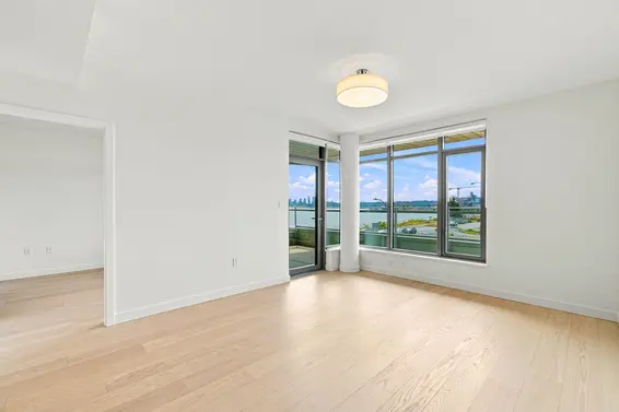 301 785 Harbour Way, North Vancouver For Sale - image 8