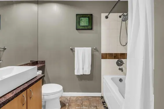 417 580 Raven Woods Drive, North Vancouver For Sale - image 14