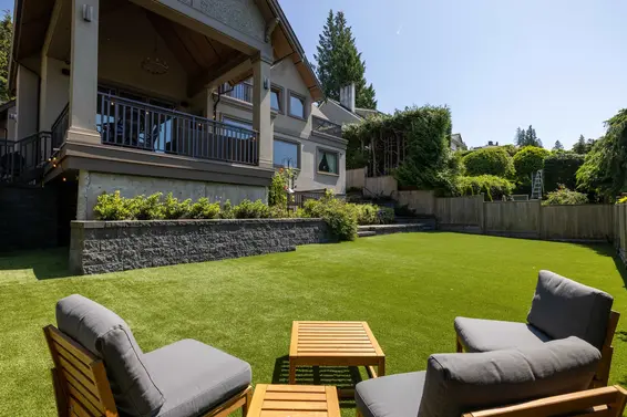 651 Alpine Court, North Vancouver For Sale - image 5