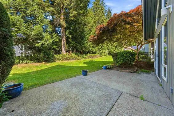 5 1925 Indian River Crescent, North Vancouver For Sale - image 3