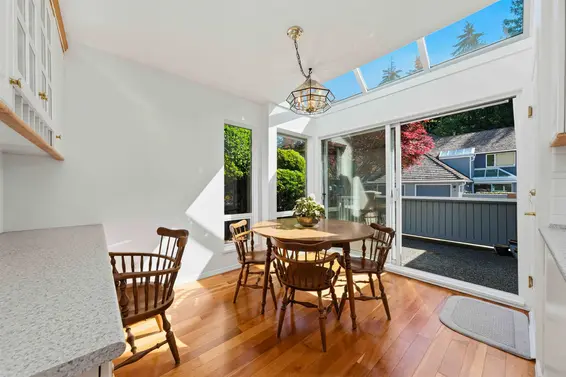 5 1925 Indian River Crescent, North Vancouver For Sale - image 9