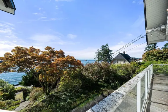 3721 Sunset Lane, West Vancouver For Sale - image 7