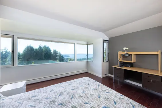 1028 Eyremount Drive, West Vancouver For Sale - image 17