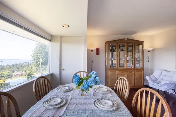 1028 Eyremount Drive, West Vancouver For Sale - image 25