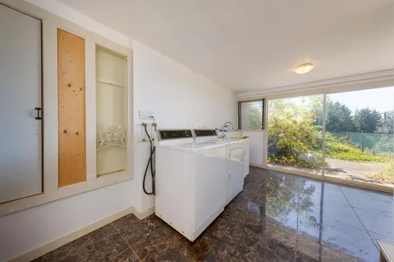 1028 Eyremount Drive, West Vancouver For Sale - image 37