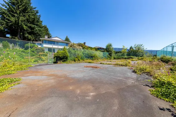 1028 Eyremount Drive, West Vancouver For Sale - image 39