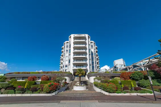 302 168 Chadwick Court, North Vancouver