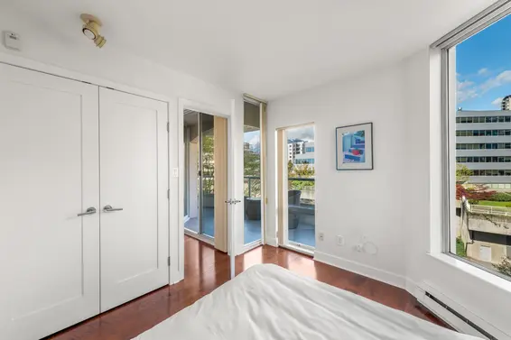 302 168 Chadwick Court, North Vancouver For Sale - image 27