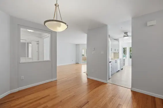 301 3680 Banff Court, North Vancouver For Sale - image 11