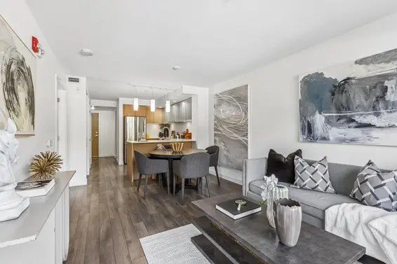 211 221 East 3rd Street, North Vancouver For Sale - image 12