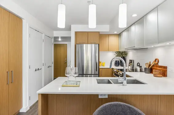 211 221 East 3rd Street, North Vancouver For Sale - image 2