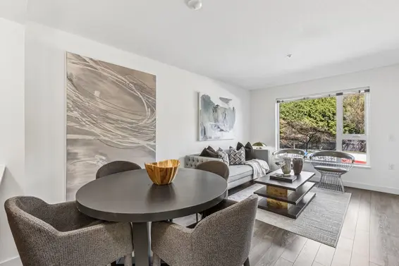 211 221 East 3rd Street, North Vancouver For Sale - image 7