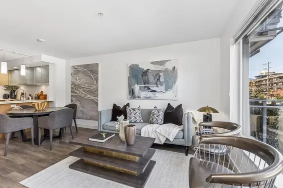 211 221 East 3rd Street, North Vancouver For Sale - image 9