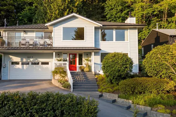 1857 Cliffwood Road, North Vancouver
