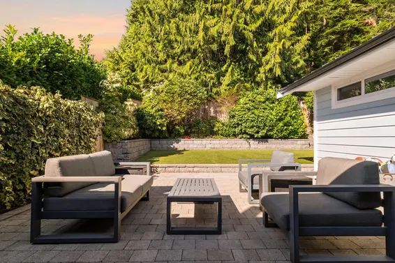 1857 Cliffwood Road, North Vancouver For Sale - image 25