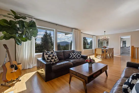 1857 Cliffwood Road, North Vancouver For Sale - image 5