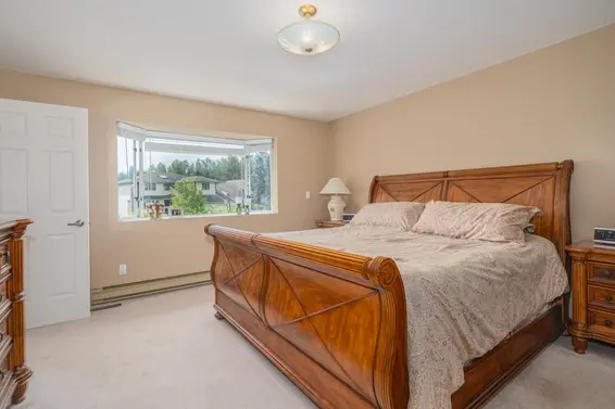 666 26Th Crescent, North Vancouver For Sale - image 20