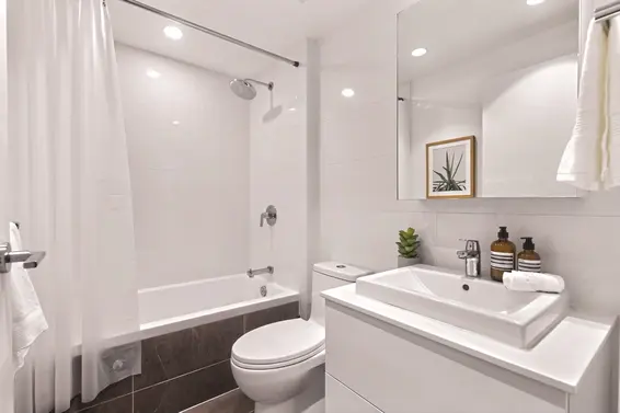 1401 1675 Lions Gate, North Vancouver For Sale - image 6