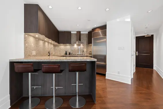 201 533 Waters Edge Crescent, West Vancouver For Sale - image 6