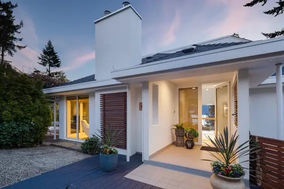 6239 Wellington Avenue, West Vancouver