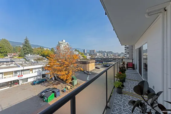 403 1845 Bellevue Avenue, West Vancouver For Sale - image 17