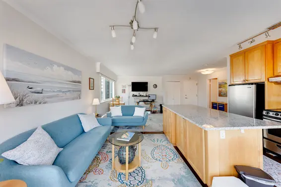 403 1845 Bellevue Avenue, West Vancouver For Sale - image 6