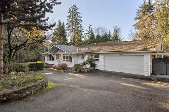 1645 Taylor Way, West Vancouver For Sale - image 2