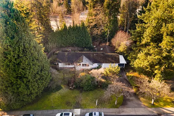 1645 Taylor Way, West Vancouver For Sale - image 37