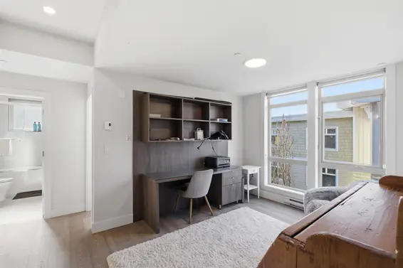 1 115 West Queens Road, North Vancouver For Sale - image 23