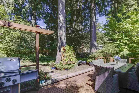 3751 Roblin Place, North Vancouver For Sale - image 32