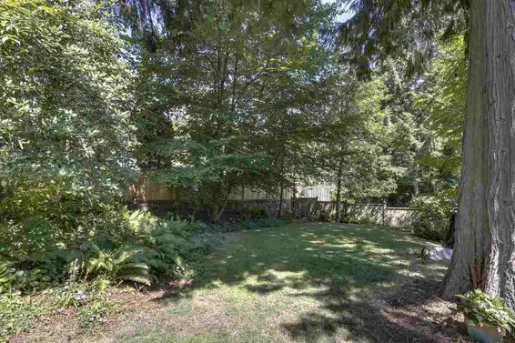 3751 Roblin Place, North Vancouver For Sale - image 38