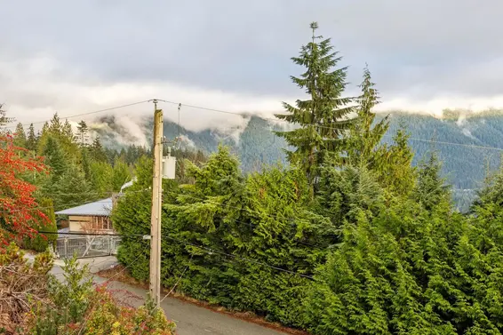 556 Ballantree Road, West Vancouver For Sale - image 33