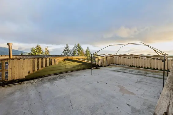 556 Ballantree Road, West Vancouver For Sale - image 40