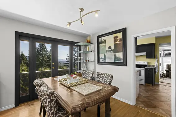 556 Ballantree Road, West Vancouver For Sale - image 6