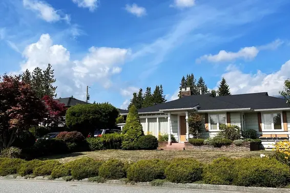 932 Wentworth Avenue, North Vancouver