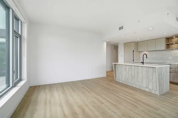 312 755 Harbourside Drive, North Vancouver For Sale - image 14