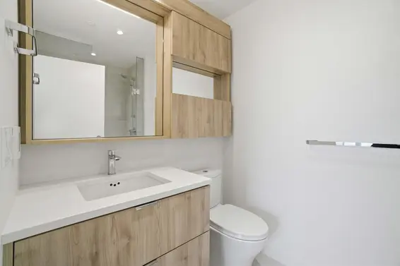 312 755 Harbourside Drive, North Vancouver For Sale - image 17