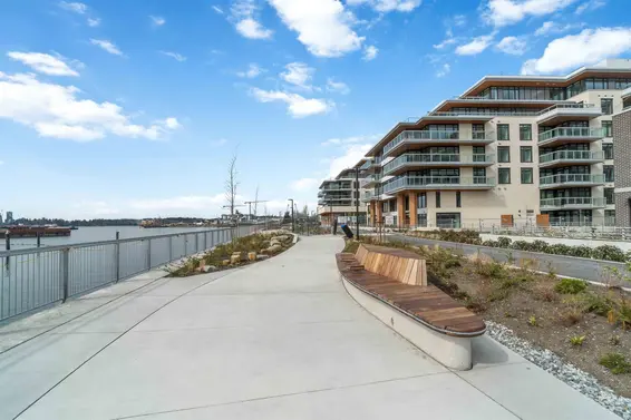 312 755 Harbourside Drive, North Vancouver For Sale - image 32