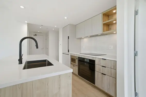 312 755 Harbourside Drive, North Vancouver For Sale - image 9