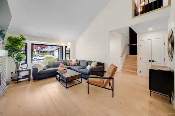 3791 Hamber Place, North Vancouver For Sale - image 12