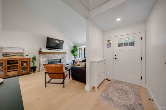 3791 Hamber Place, North Vancouver For Sale - image 17