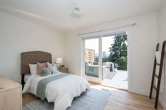 1179 Cloverley Street, North Vancouver For Sale - image 22