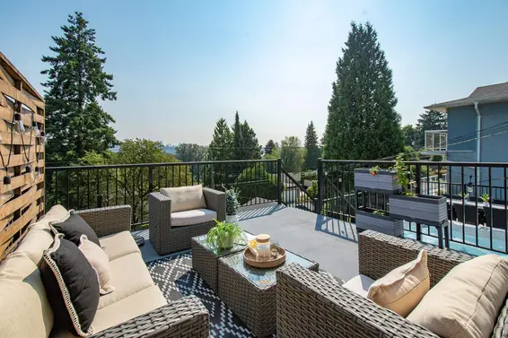 1179 Cloverley Street, North Vancouver For Sale - image 29