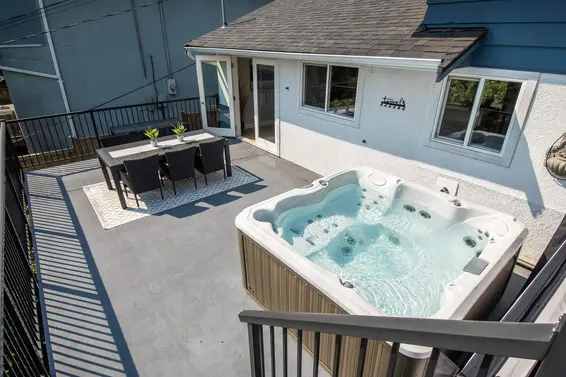 1179 Cloverley Street, North Vancouver For Sale - image 32