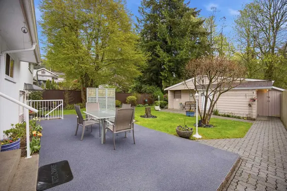 1852 Larson Road, North Vancouver For Sale - image 15