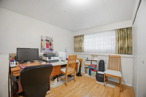 1852 Larson Road, North Vancouver For Sale - image 24