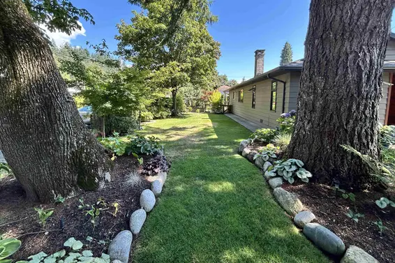 1798 Garden Avenue, North Vancouver For Sale - image 12