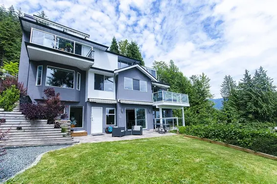 1241 Coleman Street, North Vancouver For Sale - image 3