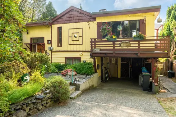 1689 Peters Road, North Vancouver