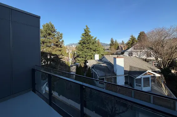 419 422 East 3rd Street, North Vancouver For Sale - image 17